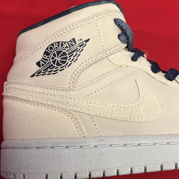 Women's Nike air Jordan 1 mid off white  cream denim shoes size 7 - Picture 3 of 11